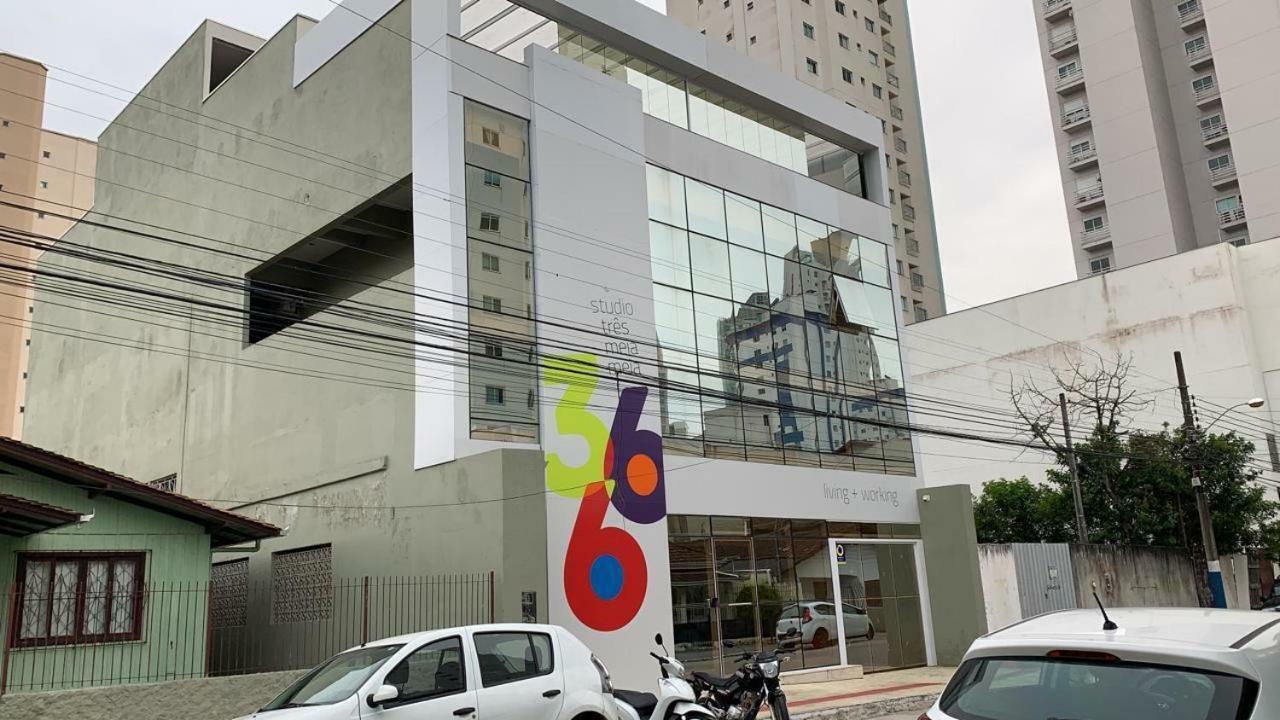 Studio 366 Hotel 2*